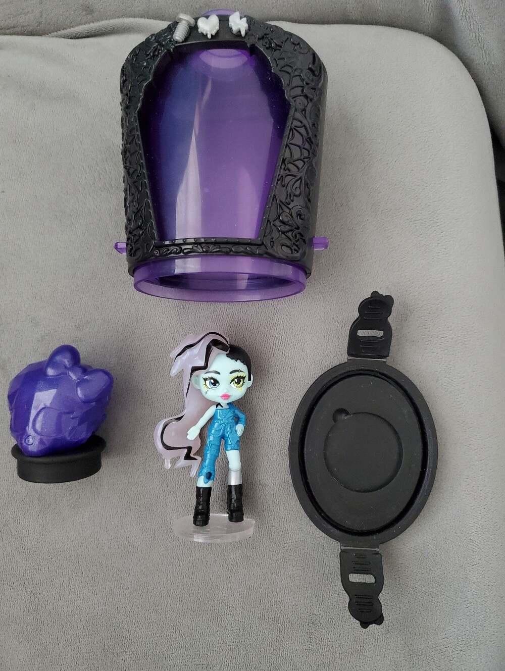 Monster High Potions Frankie Stein Mini Figure Skulltimate Secrets